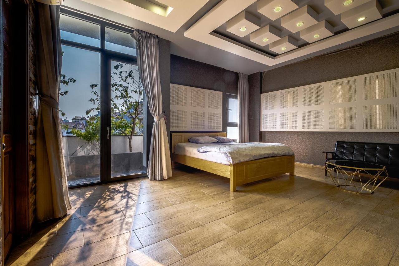 Greenwood Villa Saigon Хошимин Екстериор снимка
