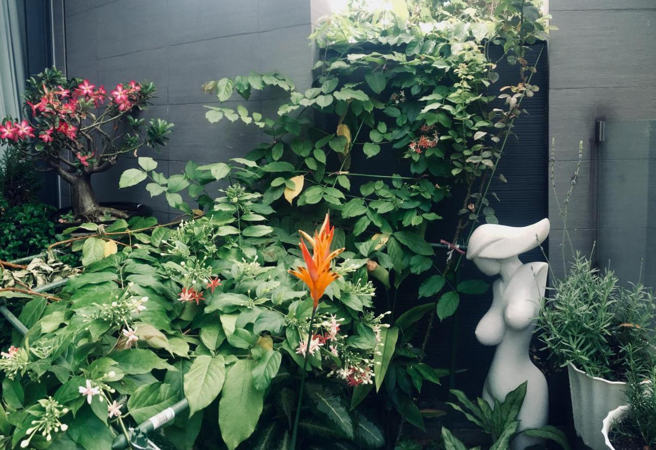 Greenwood Villa Saigon Хошимин Екстериор снимка